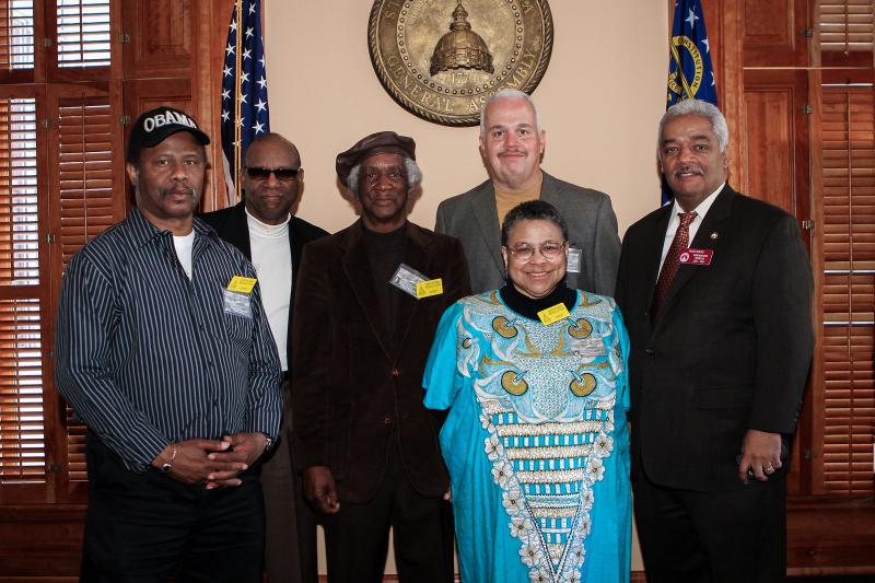 5 photographers and Rep Roger Bruce